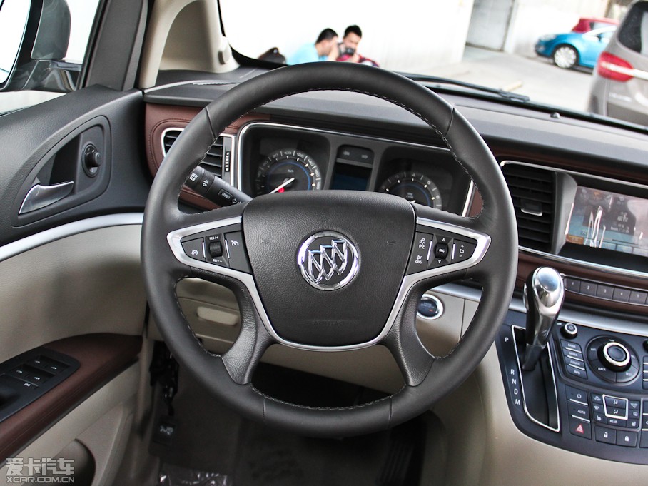 2014eGL8 ES 3.0L GTŰ