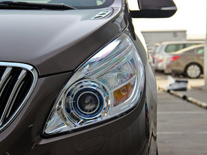 2014款3.0L XT旗舰版 大灯