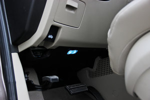 2014款3.0L XT旗舰版 空间座椅