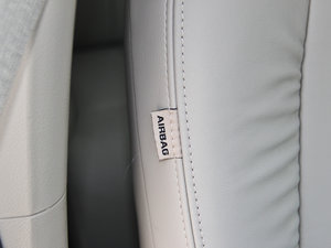 2014款2.4L LT行政版 空间座椅