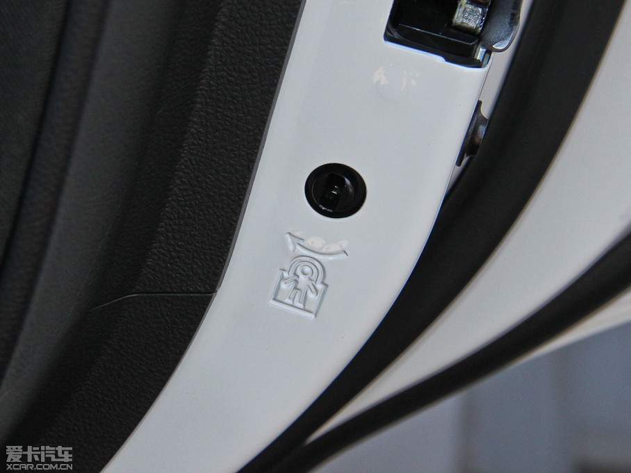 2015����� 1.4T �ԄӃ�򌶼�о�Ӣ��