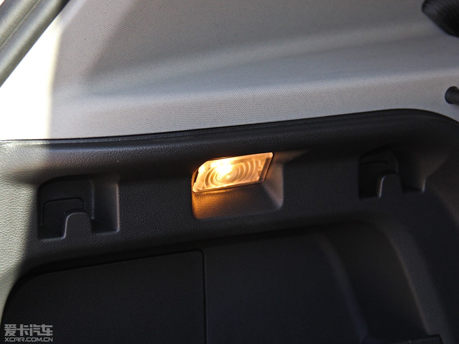 2015����� 1.4T �ԄӃ�򌶼�о�Ӣ��