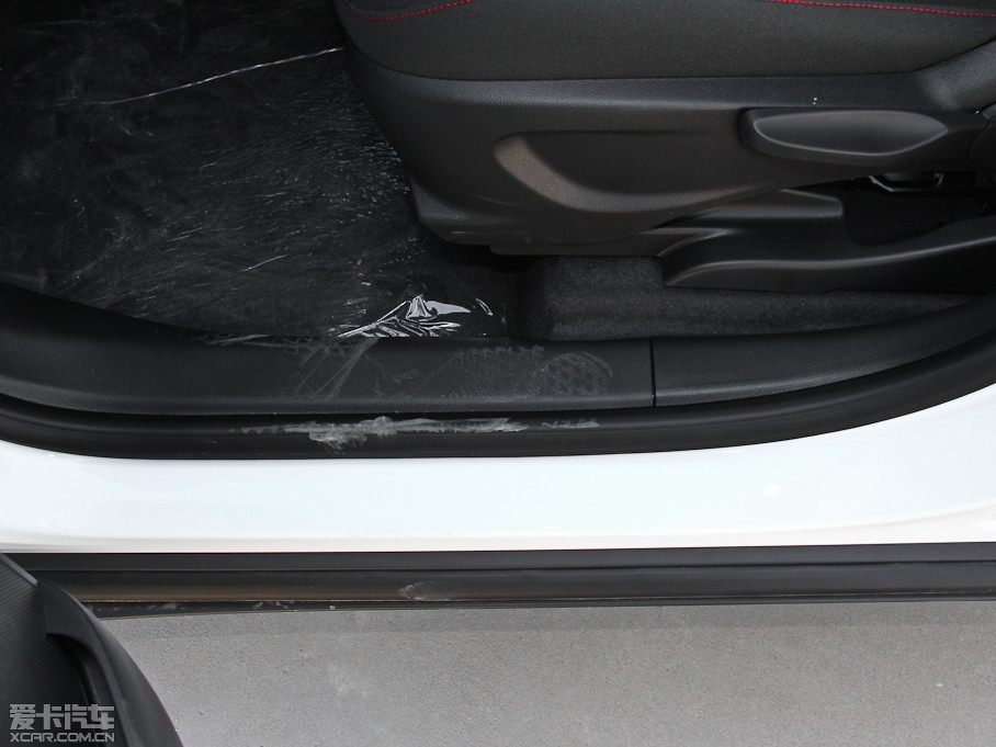 2015����� 1.4T �ԄӃ�򌶼�о�Ӣ��