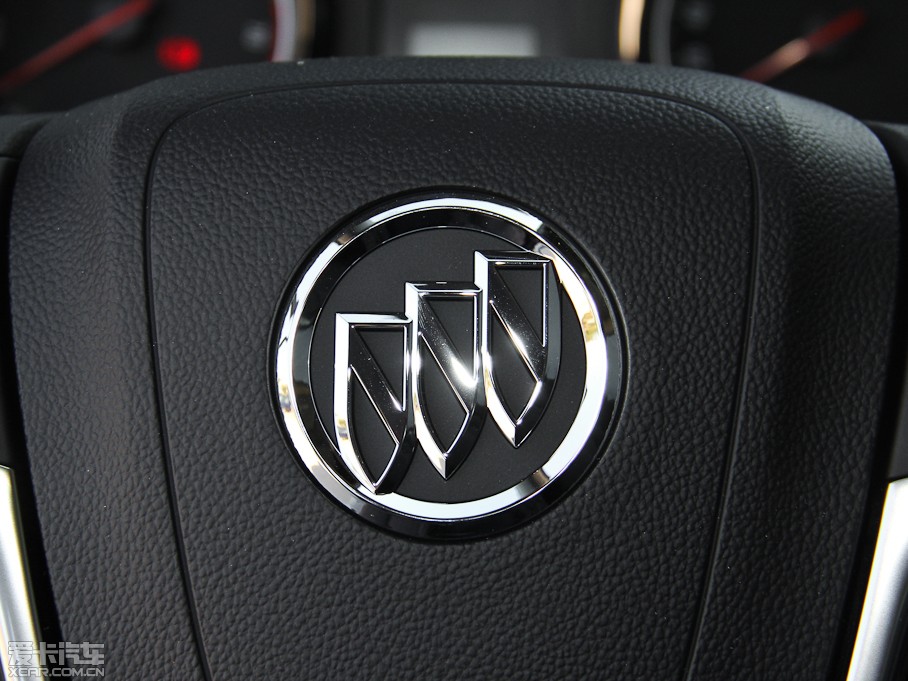 2015����� 1.4T �ԄӃ��(q��)���о�Ӣ��