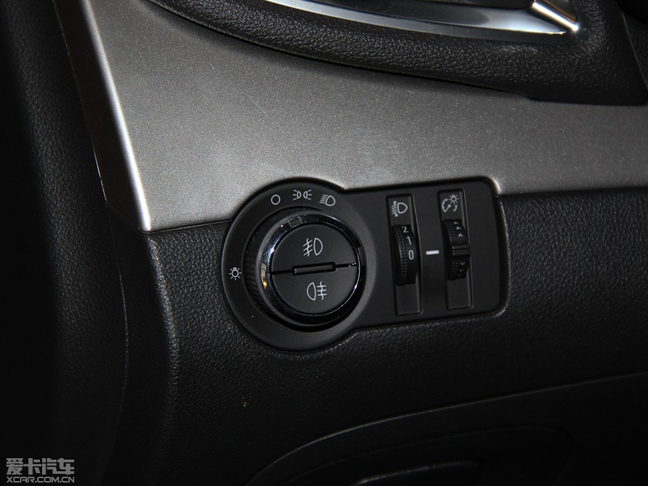 2015����� 1.4T �ԄӃ�򌶼�о�Ӣ��