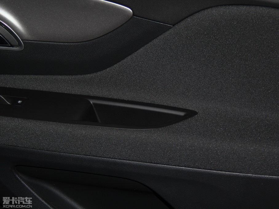 2015����� 1.4T �ԄӃ��(q��)���о�Ӣ��