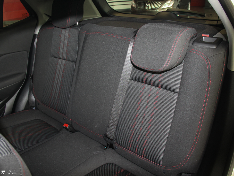 2015����� 1.4T �ԄӃ�򌶼�о�Ӣ��