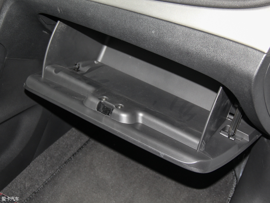 2015����� 1.4T �ԄӃ�򌶼�о�Ӣ��