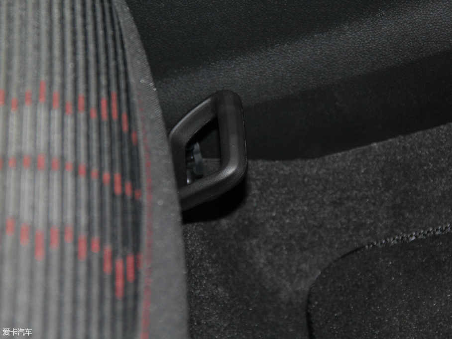 2015����� 1.4T �ԄӃ�򌶼�о�Ӣ��