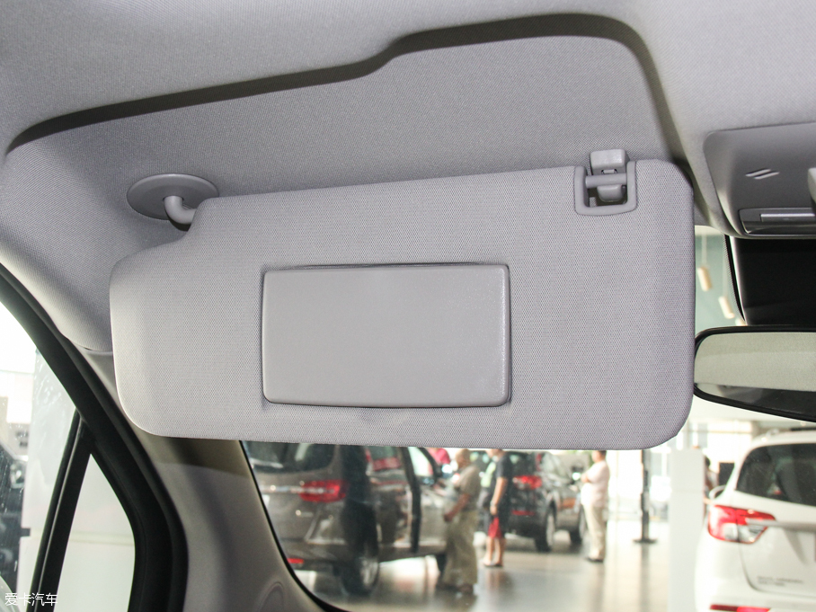 2015����� 1.4T �ԄӃ�򌶼�о�Ӣ��