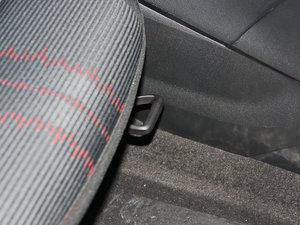 20151.4T ԄӃ򌶼оӢ g