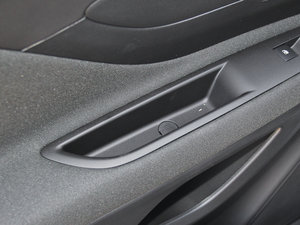 20151.4T ԄӃ򌶼оӢ g