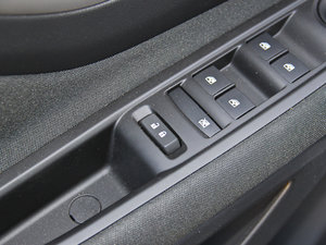 20151.4T ԄӃ򌶼оӢ g