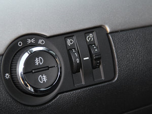 20151.4T ԄӃ򌶼оӢ g