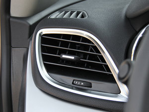 20151.4T ԄӃ򌶼оӢ п؅^