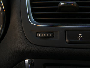 20151.4T ԄӃ򌶼оӢ п؅^