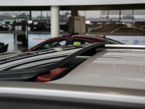 20151.4T ԄӃ򌶼оӢ g