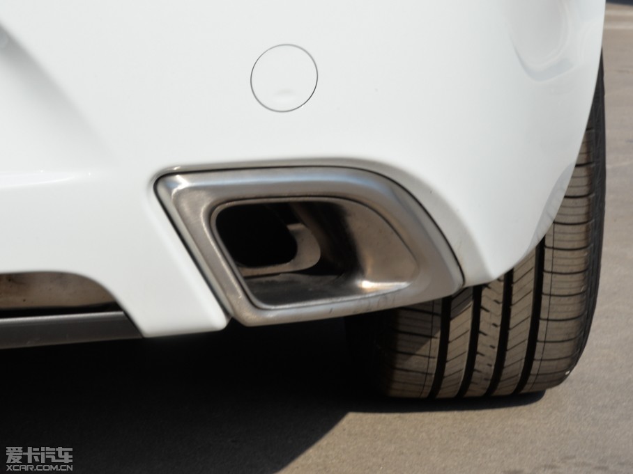 2015�����GS 2.0T �����\�Ӱ�