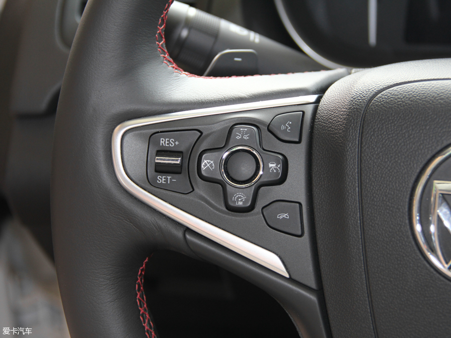 2015�����GS 2.0T �v���\(y��n)��(d��ng)��