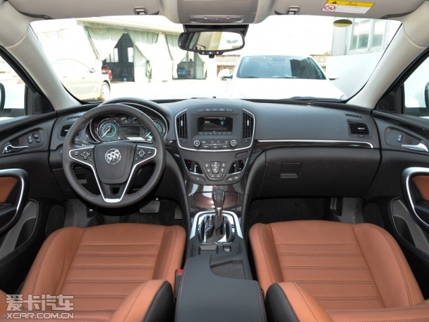 上海通用別克2015款君威GS