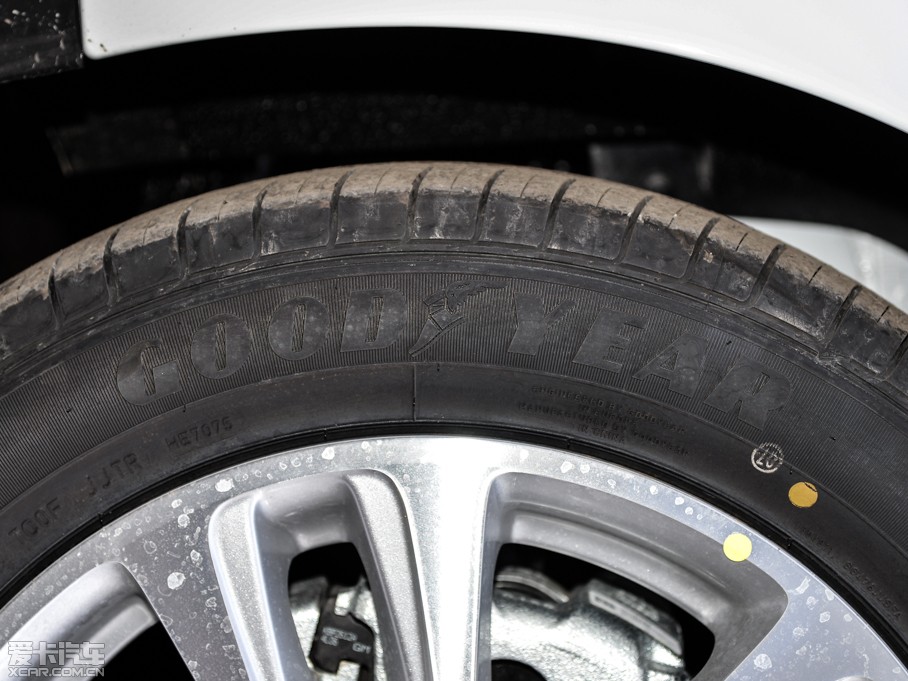 2015Ӣ 18T px\(yn)(dng)Ş