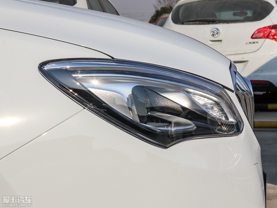 2015Ӣ 15N ԄM(jn)ȡ