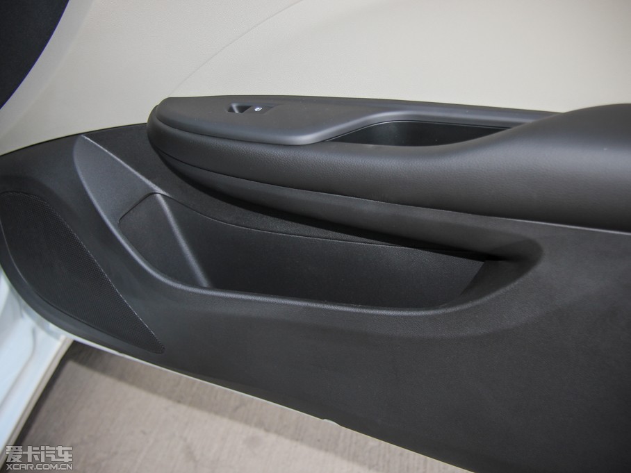 2015Ӣ 15N ԄM(jn)ȡ