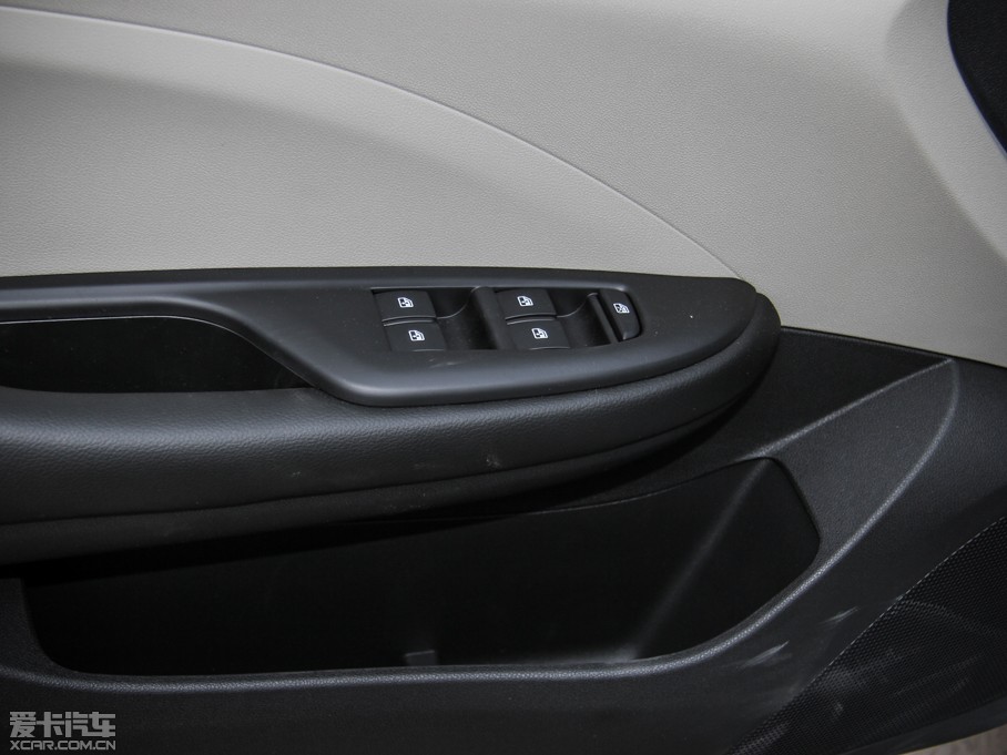 2015Ӣ 15N Ԅ(dng)M(jn)ȡ