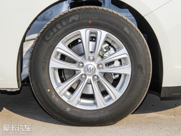 上海通用別克2015款全新英朗