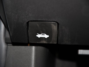 2015款18T 双离合运动旗舰型 中控区