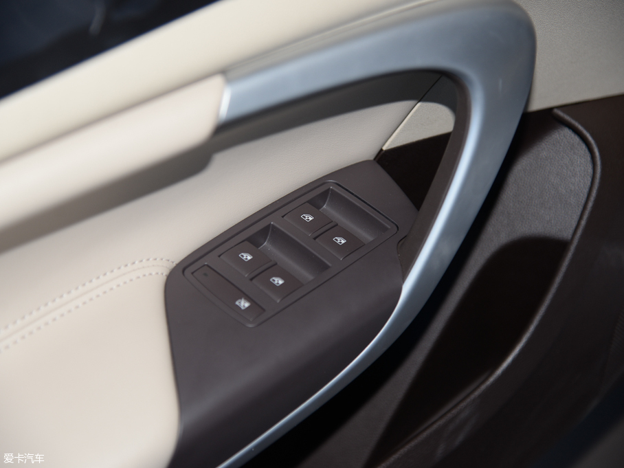 2015����� 2.0L ��Ӣ�r����