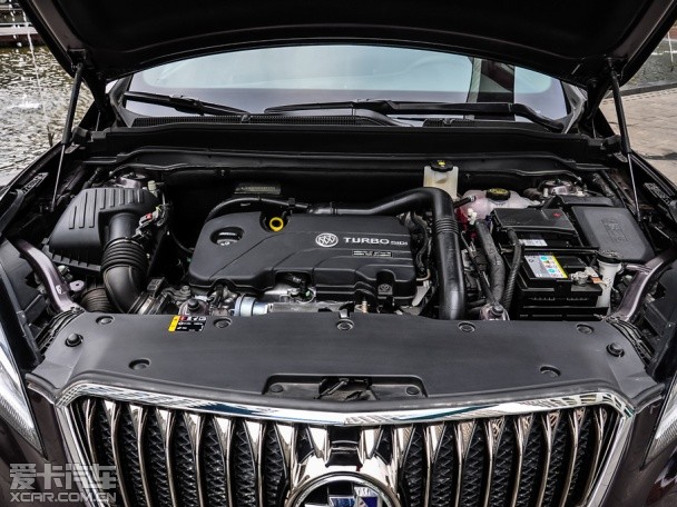 上海通用別克2015款昂科威