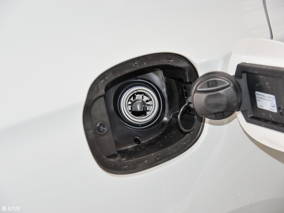 2015������Pro ���� 20T �p�x���I����