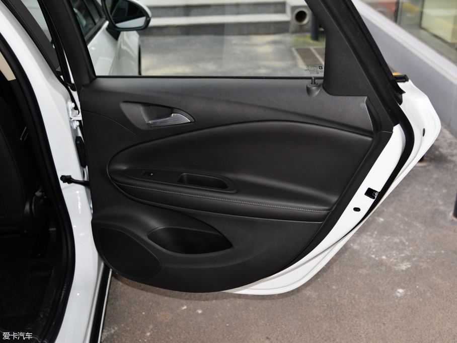 2015������Pro ���� 20T �p�x���I����