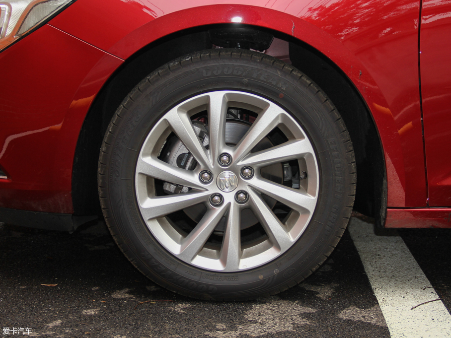 2015������Pro ���� 15S �Ԅ��I(l��ng)����