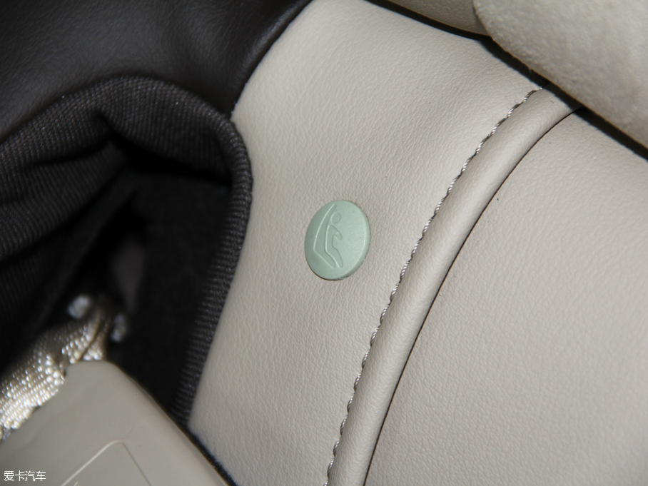 2015������Pro ���� 15S �Ԅ��I����