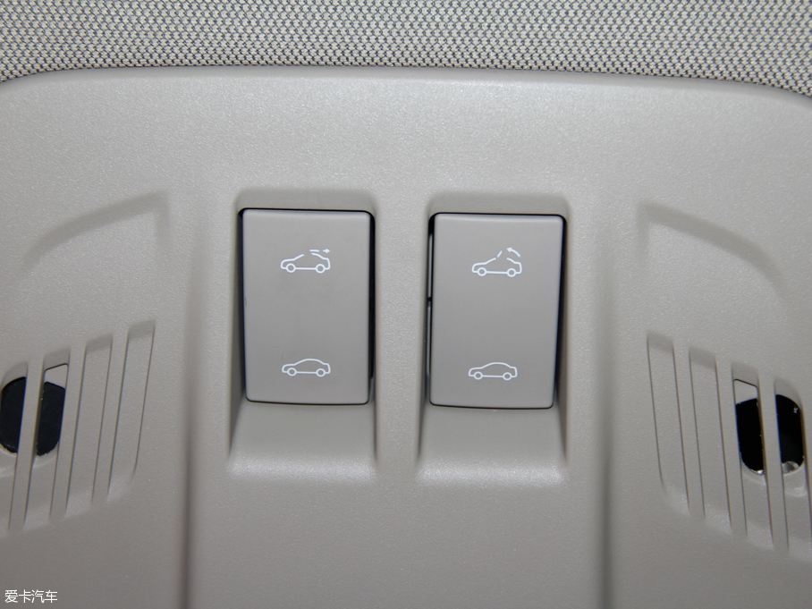 2015������Pro ���� 15S �Ԅ��I����