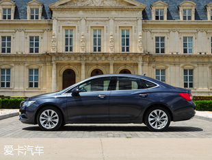 上汽通用別克2015款威朗