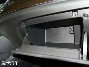 上汽通用別克2015款威朗