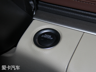 上汽通用別克2015款別克GL8 豪華商務(wù)版