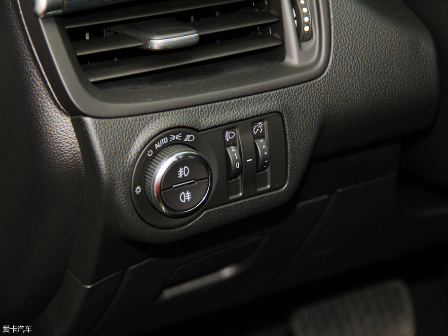 2016 20T (q)I(lng)