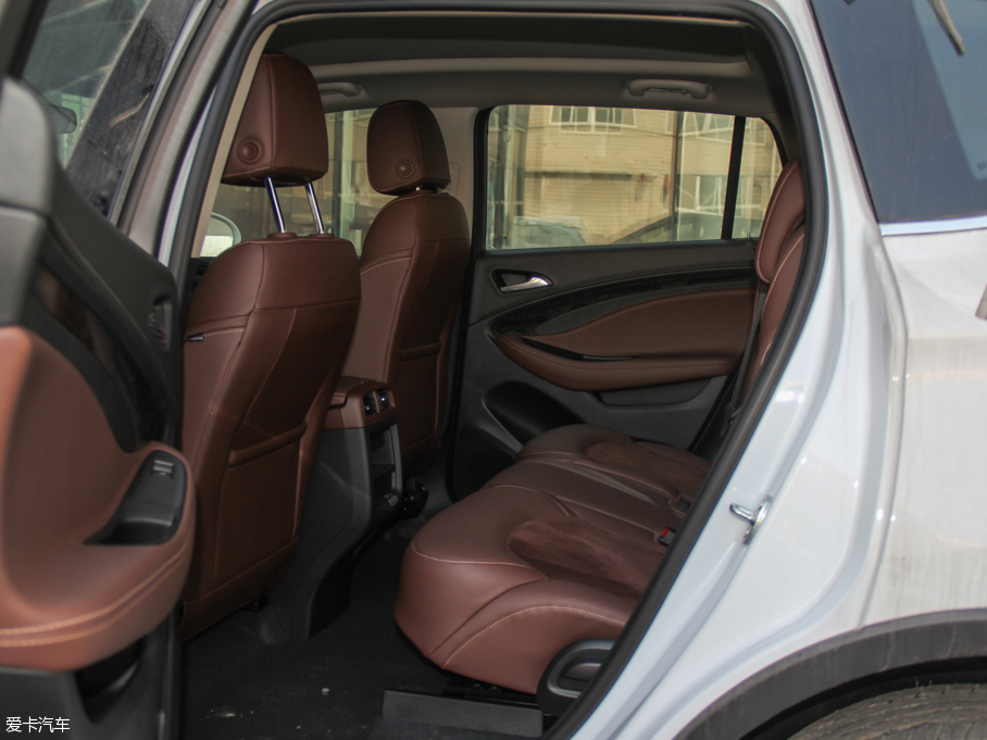 2016����� 28T ���(q��)��Ӣ��