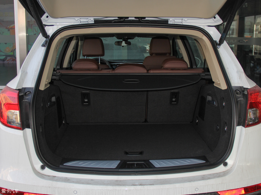 2016����� 28T ���(q��)��Ӣ��