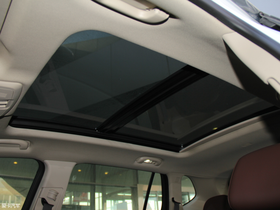 2016����� 28T ���(q��)��Ӣ��