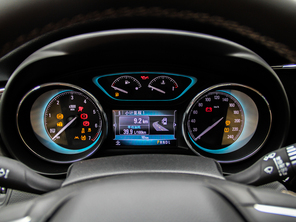 上汽通用別克2016款昂科威