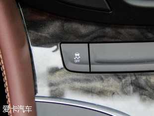 上汽通用別克2016款昂科威