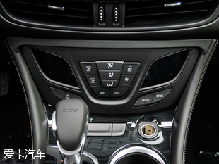 上汽通用別克2016款昂科威