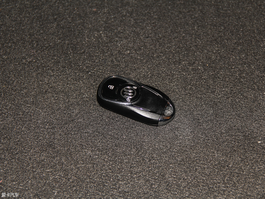 2016GS ɎGS 20T pxϿv\