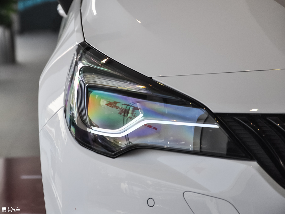 2016GS ɎGS 20T pxȼ\