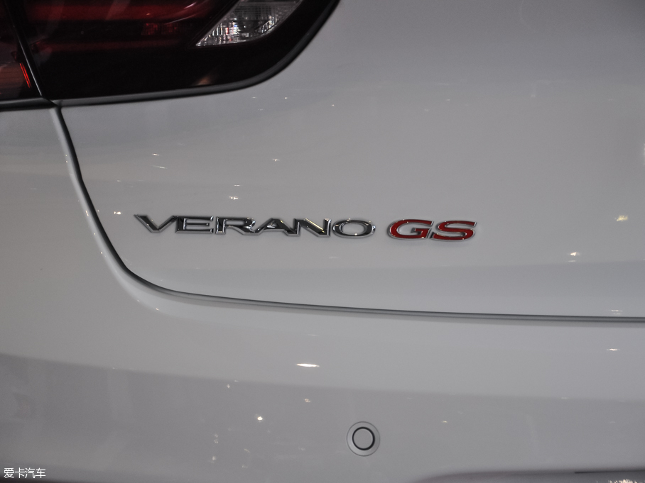 2016GS ɎGS 20T pxȼ\